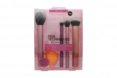 Real Techniques Everyday Essentials Make-Up Brush Set 5 Pieces (1 x Blusher Brush 
1 x Miracle Complexion Sponge
1 x Face Powder Brush 
1 x Eye Brush)